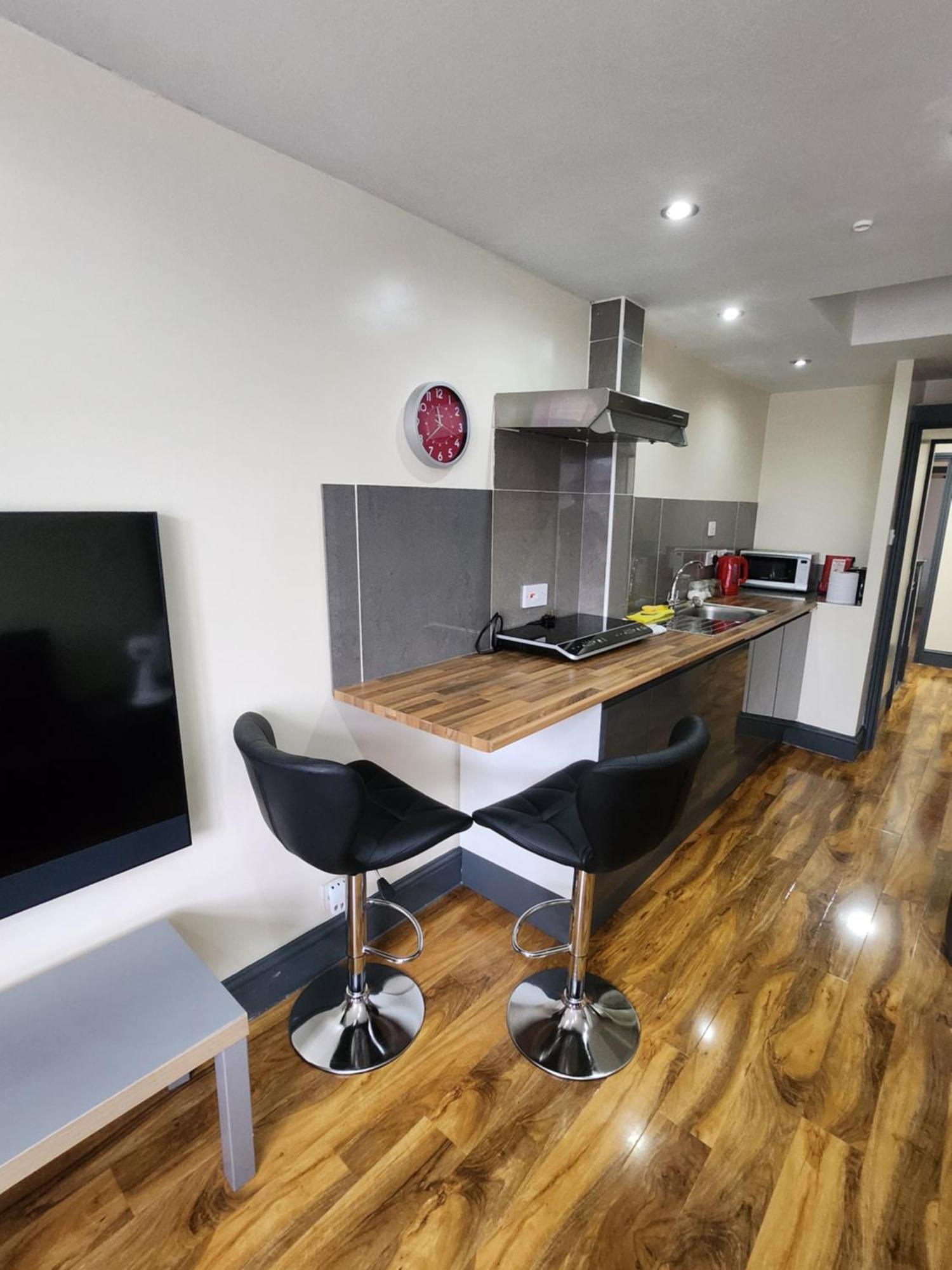 Апартаменты 133 A Park Road Манчестер Экстерьер фото